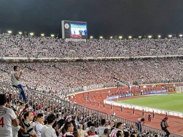 جماهير الزمالك تفضل مدرجات "التالتة يمين"