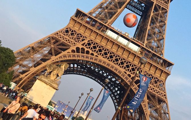 اليوم ينطلق العرس الكروي الأوروبي رغم المخاوف