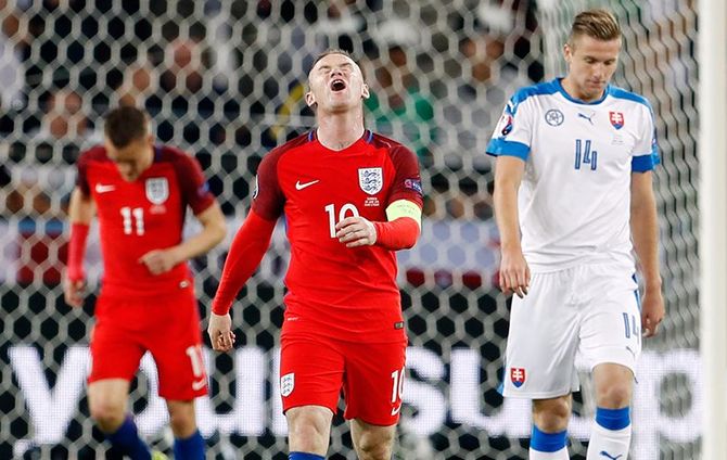 إنجلترا تتعادل سلبيآ مع سلوفاكيا وروسيا تودع أمم أوروبا