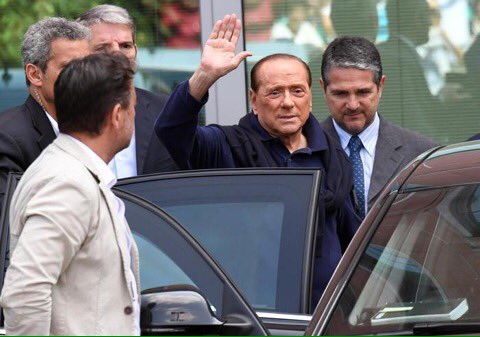 رسميا بيرلسكوني يعلن عن بيع نادي ميلان