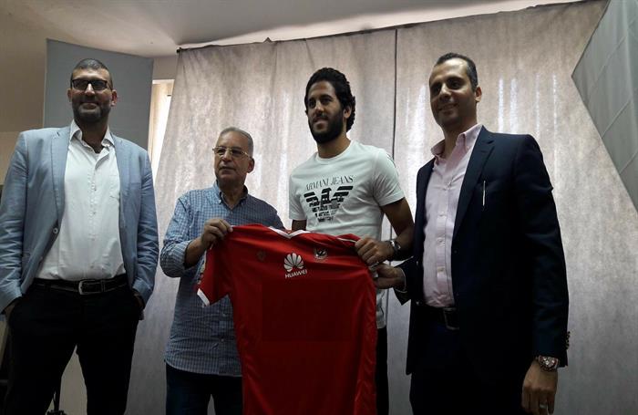 تعرّف علي قائمة الأهلي المسافرة إلي المغرب لمواجهة الوداد