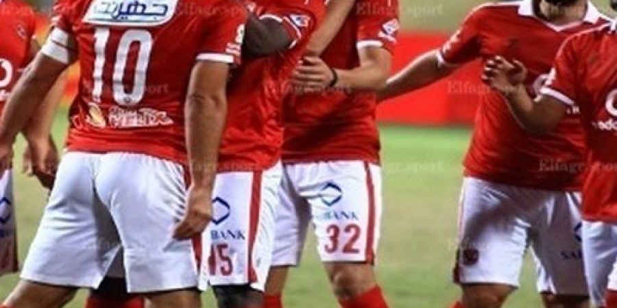 الزمالك يفتح الباب للاعب الأهلي وبعقد مالي مغري