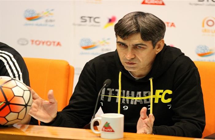 أنباء عن اقتراب مدرب اتحاد جدة السابق من تدريب الزمالك