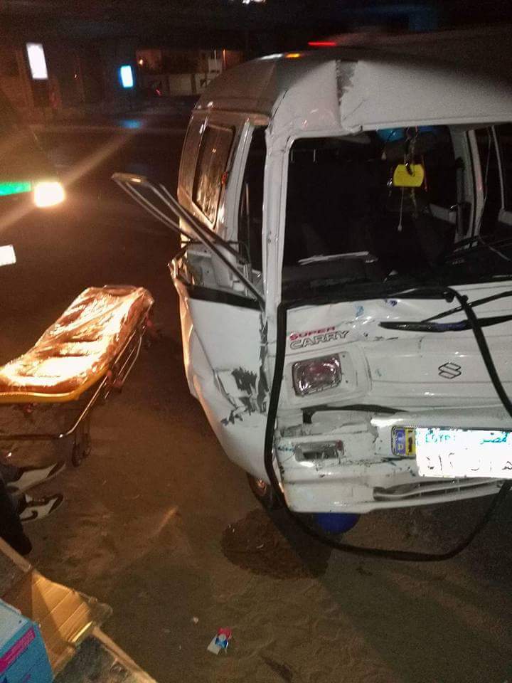 عاجل/ تصادم 3 سيارات بالسويس ومصرع 4 أشخاص وإصابة 11