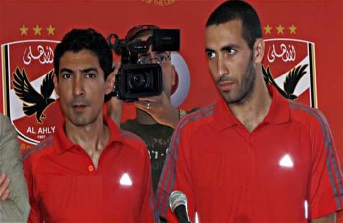 محمود طاهر يرحب بأبو تريكة وبركات في النادي الأهلي