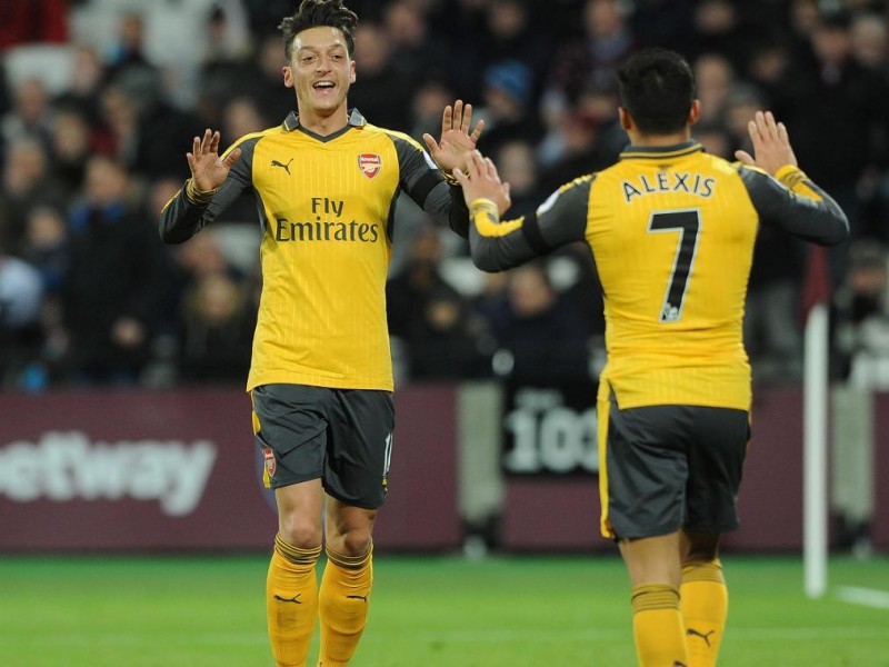 أرسنال يواجه نيوكاسل في الدوري الإنجليزي اليوم