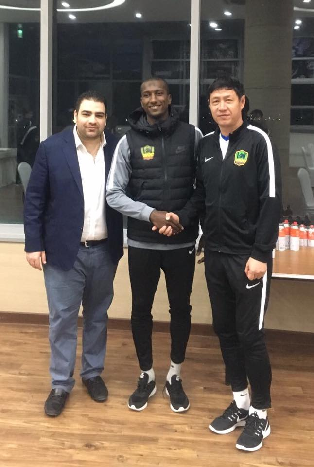 علي غزال يقترب بقوة من سموحة