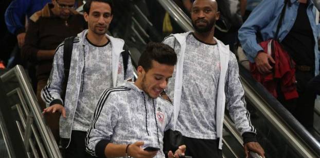 مصطفى فتحي يشد من أزر لاعبي الزمالك قبل القمة