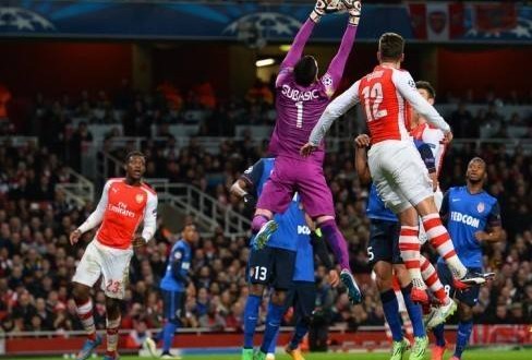 موناكو يتعادل أمام نانت 1-1 في الجولة الأولي للدوري الفرنسي