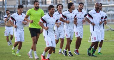 تفاصيل احتجاز لاعبي الزمالك بفندق التجمع قبل لقاء المقاولون