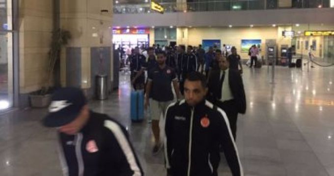 وصول فريق الوداد المغربى لمطار برج العرب استعدادا لمواجهة الأهلى