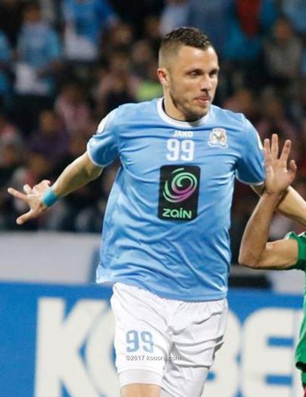 نيبوشا يتلقي اتصالآ من مهاجم الفيصلي لضمه للزمالك