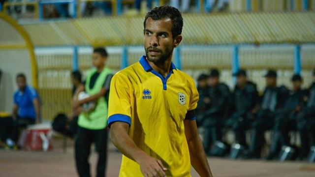 مدرب الزمالك يستبدل بهاء مجدي ويشد من أزره