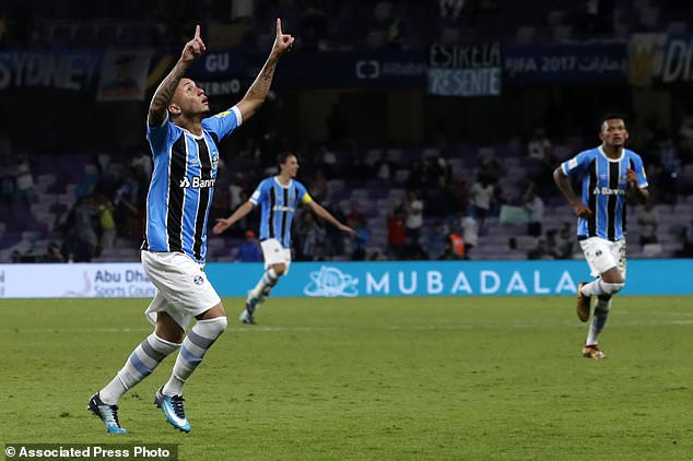 باتشوكا المكسيكي يسحق الجزيرة 4-1 ويفوز ببرونزية مونديال الأندية