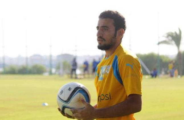 نجم الأسيوطي يقترب كثيرآ من الأهلي