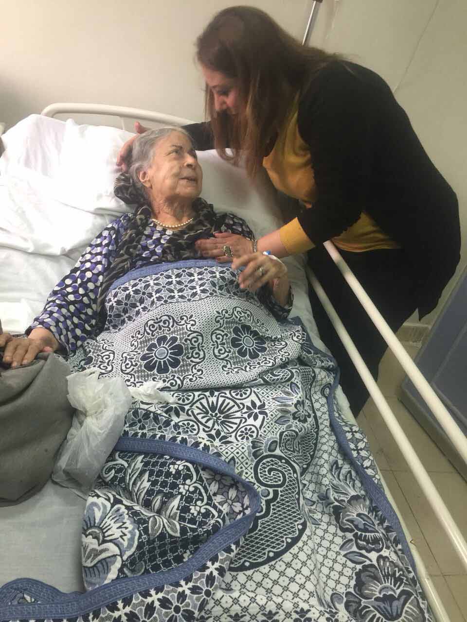 الفنانة آمال فريد تخضع لعملية جراحية بمستشفي المعلمين