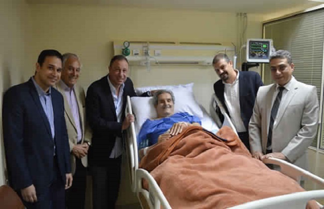 الخطيب يزور عادل هيكل في المستشفي