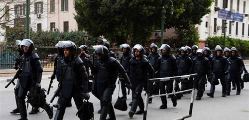 الداخلية تضع أجهزتها فى حالة تأهب قصوى لتنفيذ خطة الدولة الشاملة لمواجهة فيروس كورونا