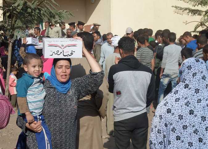 "تحيا مصر" و"أهلًا رمضان" يطرحان كرتونة رمضان بسعر 75 جنيهًا