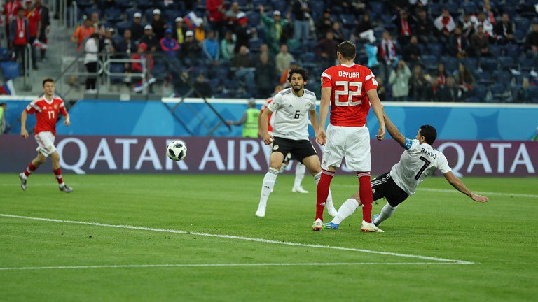 منتخب مصر يودع كأس العالم بعد الخسارة بثلاثية أمام روسيا