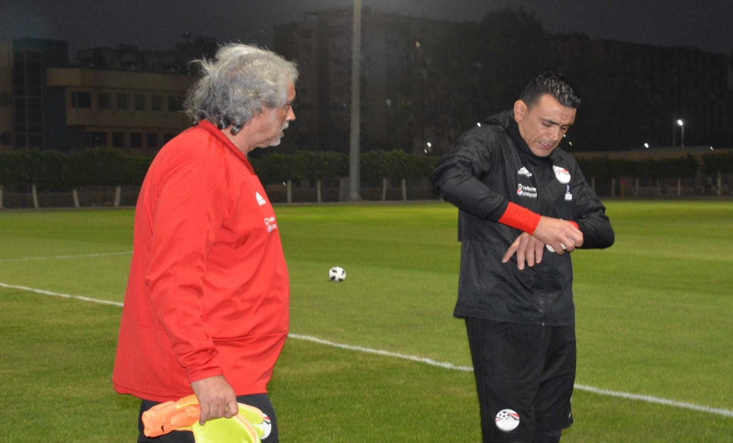 عصام الحضري يقرر الاعتزال دوليآ