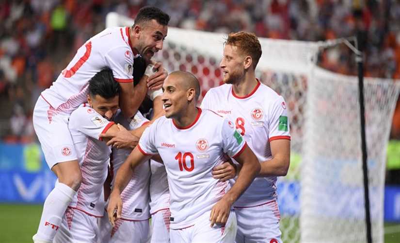 الرئيس قيس سعيد يطالب لاعبي تونس باللعب بروح انتصارية