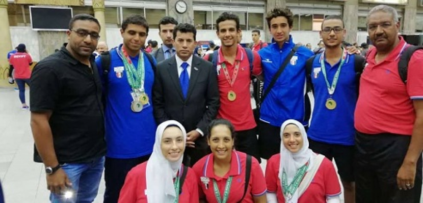 وزير الشباب والرياضة يستقبل بعثة الألعاب الأفريقية للشباب