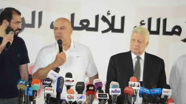 مرتضي يعقد جلسة مع جروس في حضور أمير مرتضى