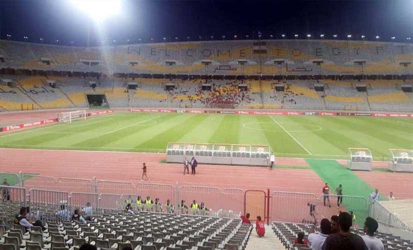 اتحاد الكرة: الكاف وحده صاحب قرار نقل نهائي أبطال أفريقيا من برج العرب