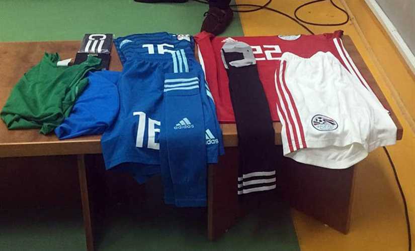 المنتخب الوطني يرتدي زيه التقليدي أمام النيجر