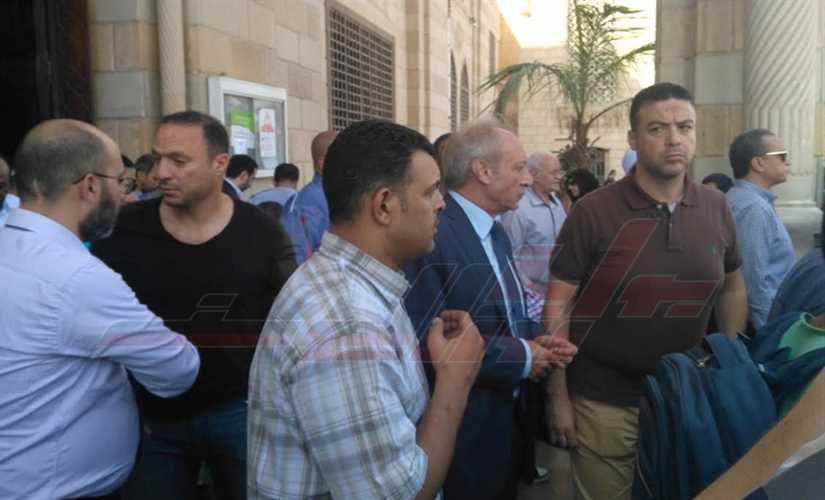 نجوم الزمالك يحضرون جنازة حازم ياسين