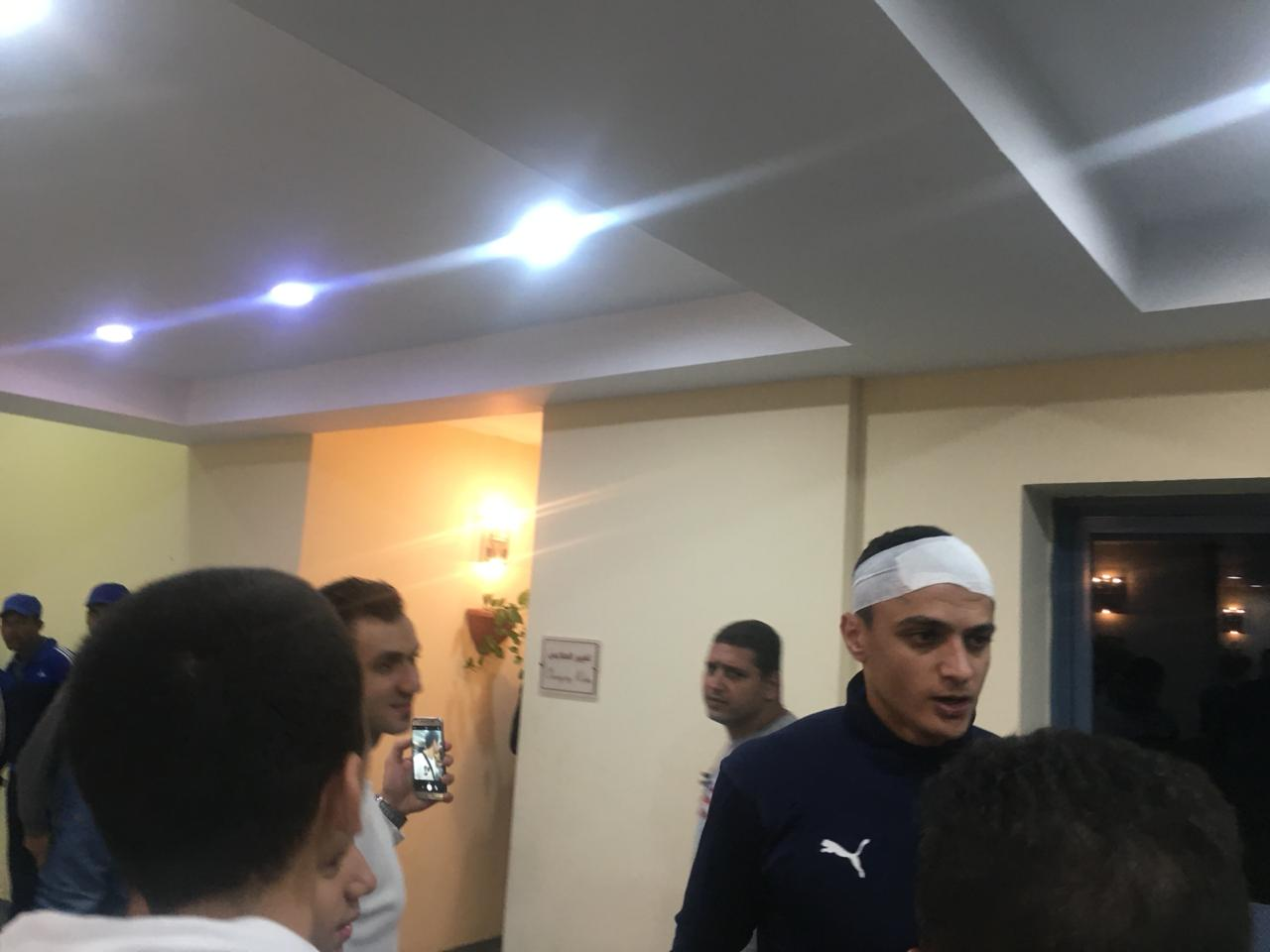 عمر السعيد يتعرض لإصابة قوية في رأسه خلال مباراة دجلة