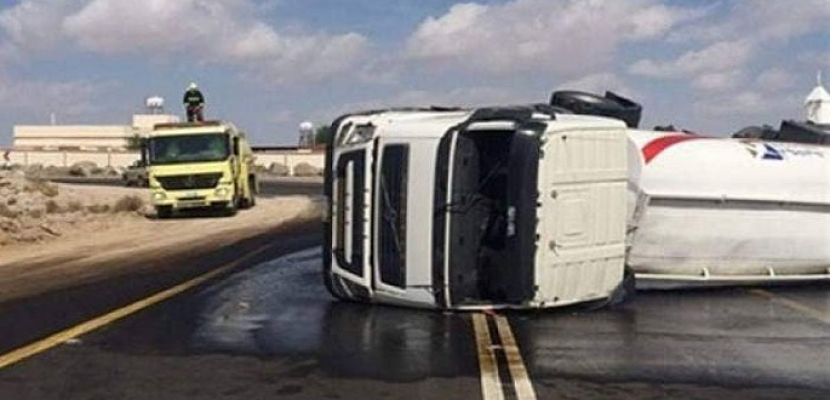 مصرع شخص وإصابة 18 في انقلاب أتوبيس جنوب مرسى علم
