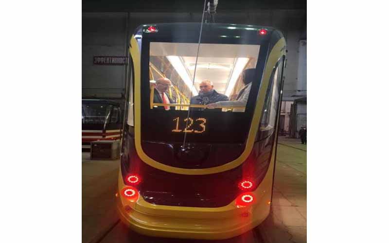 الإسكندرية تستقبل 15 ترام مكيف من أوكرانيا