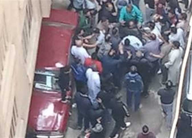 شاب يقتل إمام مسجد أثناء صلاة الجمعة بالهرم