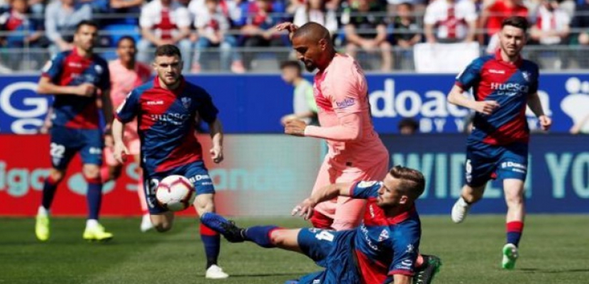 برشلونة يتعادل مع هويسكا سلبيآ بالدوري الإسباني