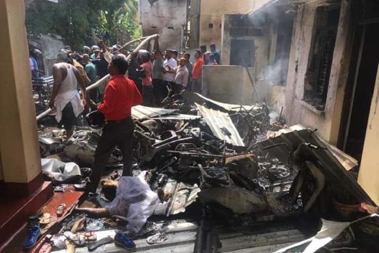 سلسلة انفجارات متزامنة تهز سريلانكا وسقوط أكثر من 207 قتلي و 450جريحآ