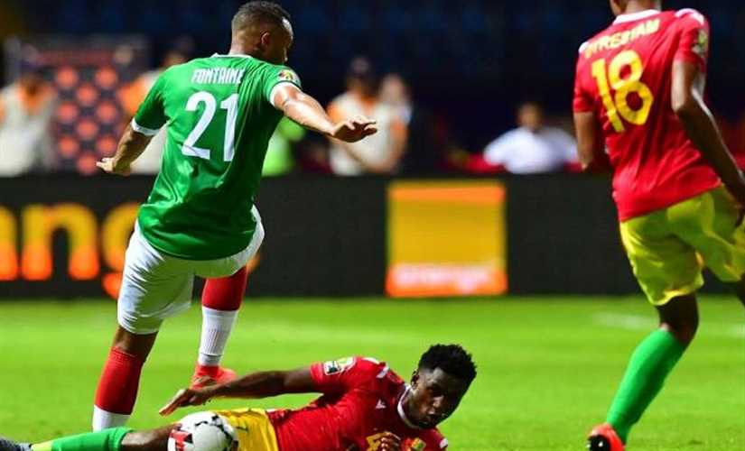 مواعيد مباريات اليوم الجمعة والقنوات الناقلة