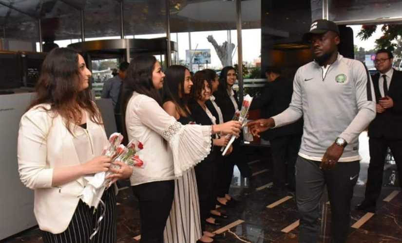 بعثة نيجيريا تصل الإسكندرية استعدادا لأمم أفريقيا