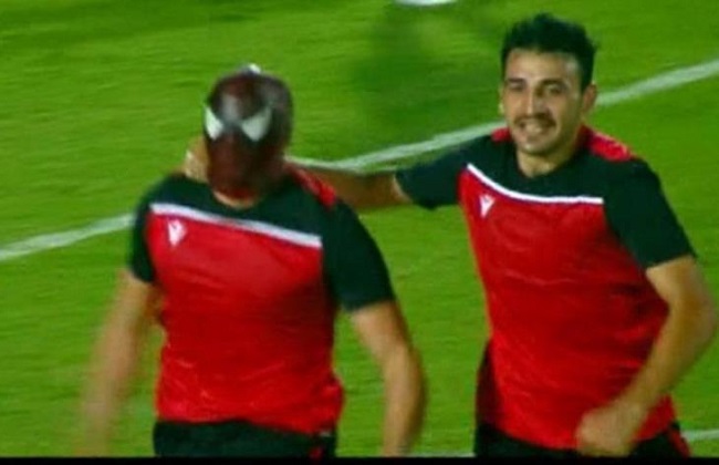 لجنة الحكام تشيد بتصرف الحكم أمين عمر مع "سبايدر مان"