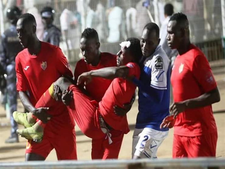 شغب جماهير الهلال السوداني ينهي مباراة القمة أمام المريخ بالدوري