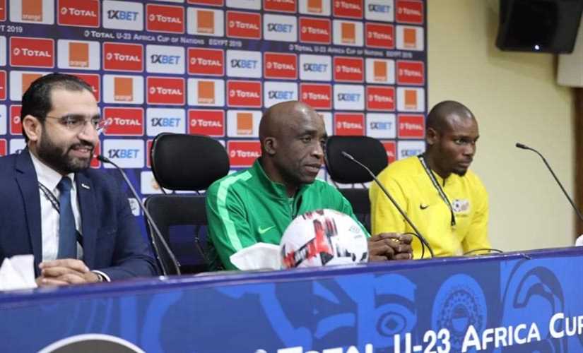 المدير الفني لمنتخب جنوب أفريقيا الأولمبي: لدينا مباراة كبيرة غدآ أمام غانا