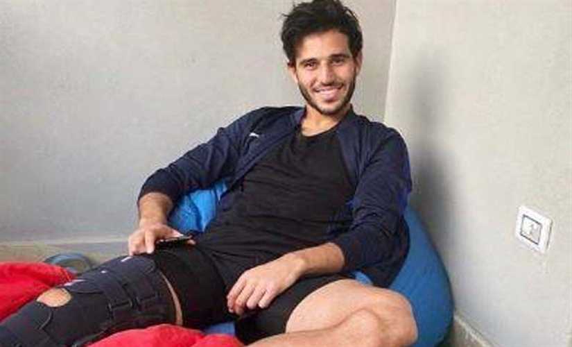 حمدي فتحي يجري عملية غضروف الركبة بنجاح