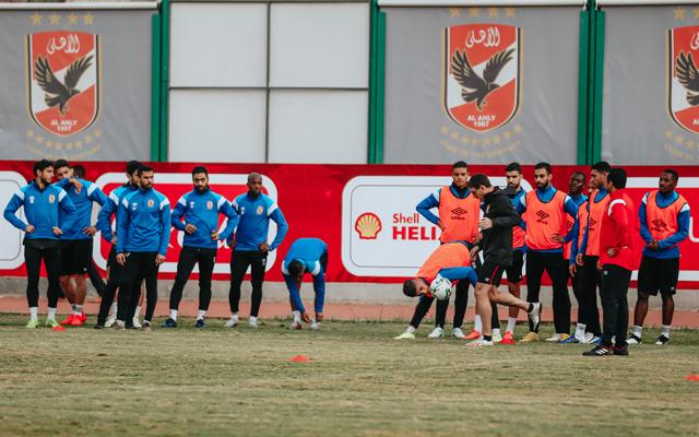 الأهلي يدخل في معسكر مغلق الأحد المقبل استعدادآ لمواجهة الزمالك