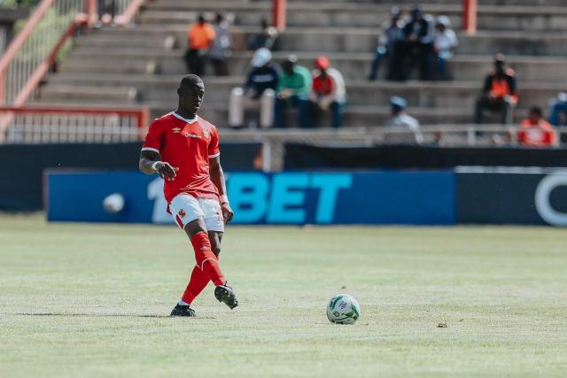 أليو ديانج يخضع لفحص طبي للوقوف على حالته ومدى إصابته