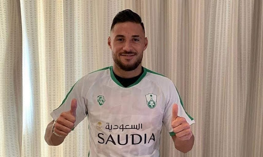 الجزائرى يوسف بلايلى يرحل عن نادي بريست الفرنسي