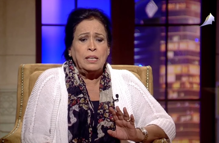 الفنانة الكويتية حياة الفهد تطالب برمي الوافدين والمصابين بـ”كورونا” في الصحراء