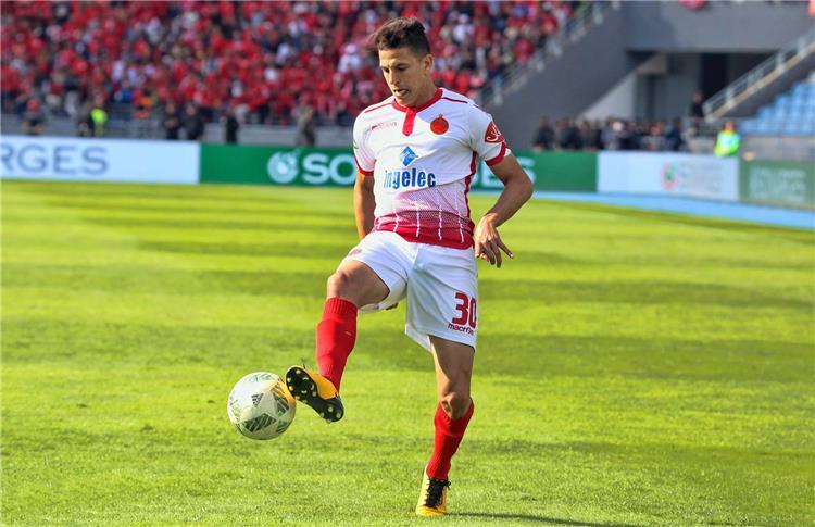 الوداد يتوصل لاتفاق لتجديد عقد محمد الناهيري