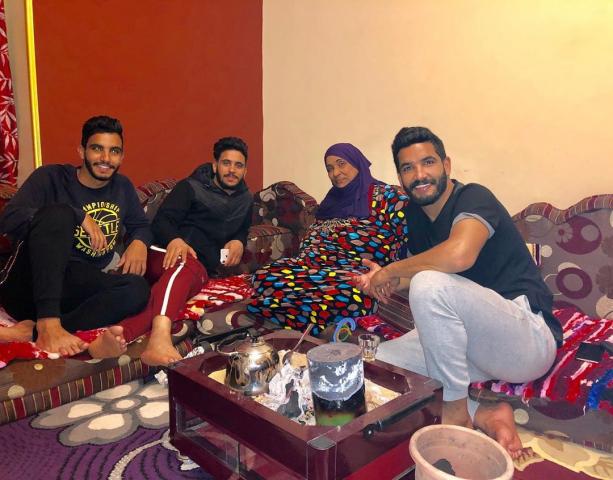 والدة صالح جمعة تعلق على حادث نجلها