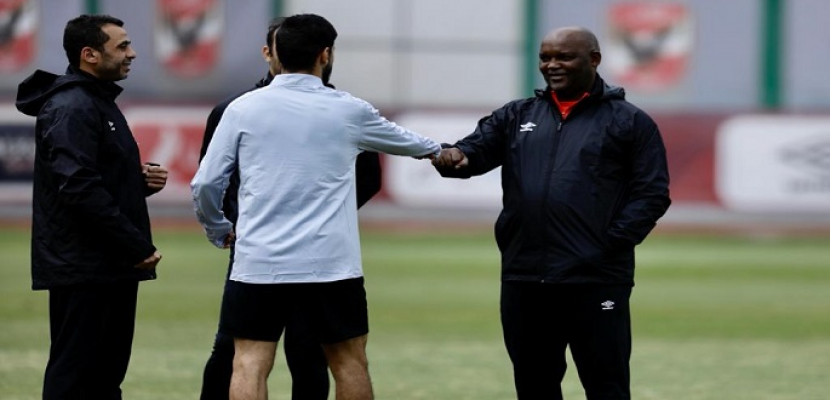 الأهلي يعلن إصابة موسيماني بفيروس كورونا